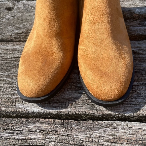 NWT Nine West Light brown and black flat ankle vegan faux suede booties - Picture 9 of 10
